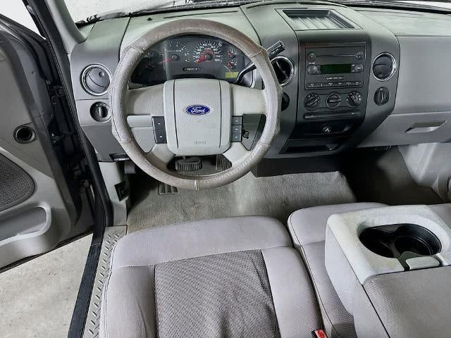 Ford F-150 Base 2006