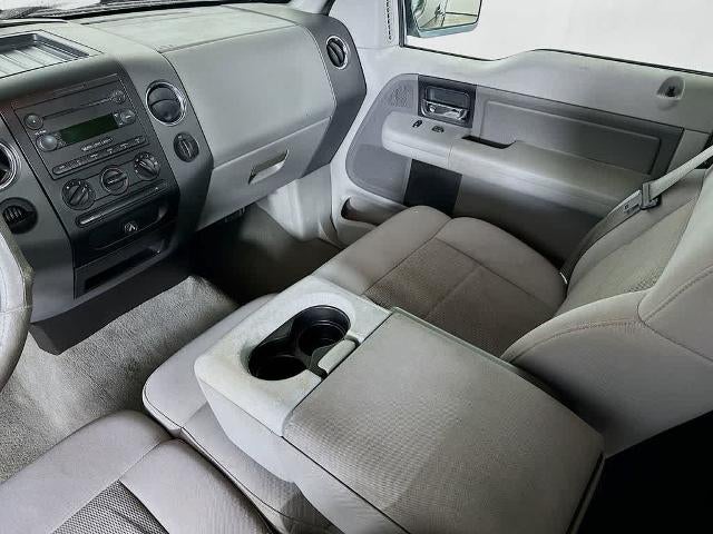 Ford F-150 Base 2006