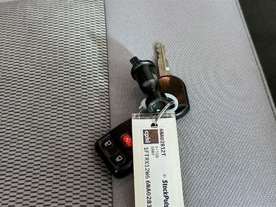 Ford F-150 Base 2006