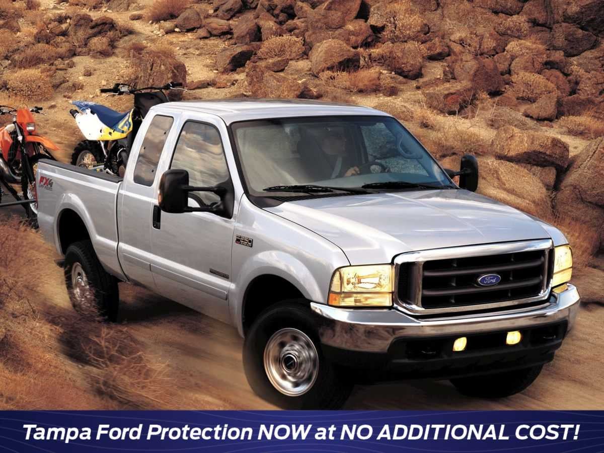 Ford Super Duty F-350 SRW Base 2003