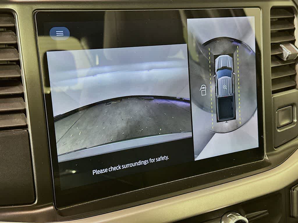 2023 Ford F-150 Lightning XLT