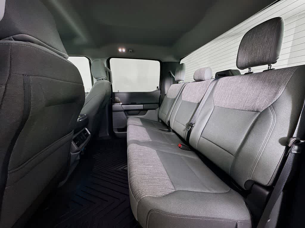 2023 Ford F-150 Lightning XLT