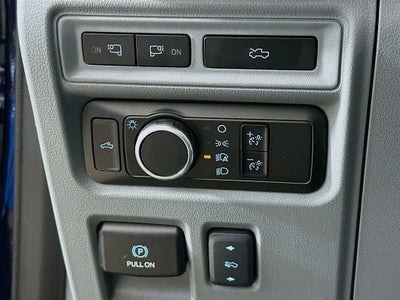 2023 Ford F-150 Lightning XLT