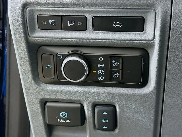 2023 Ford F-150 Lightning XLT