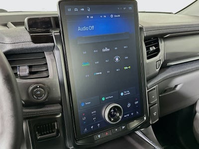 Ford F-150 Lightning Flash 2024