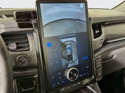 Ford F-150 Lightning Flash 2024