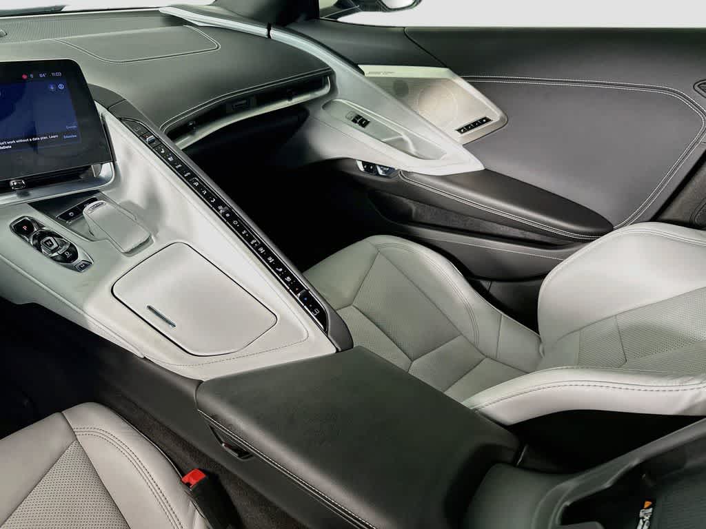 Chevrolet Corvette 2LT 2024