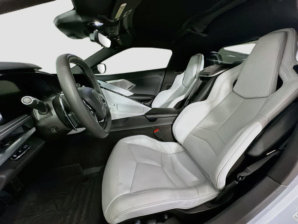 Chevrolet Corvette 2LT 2024
