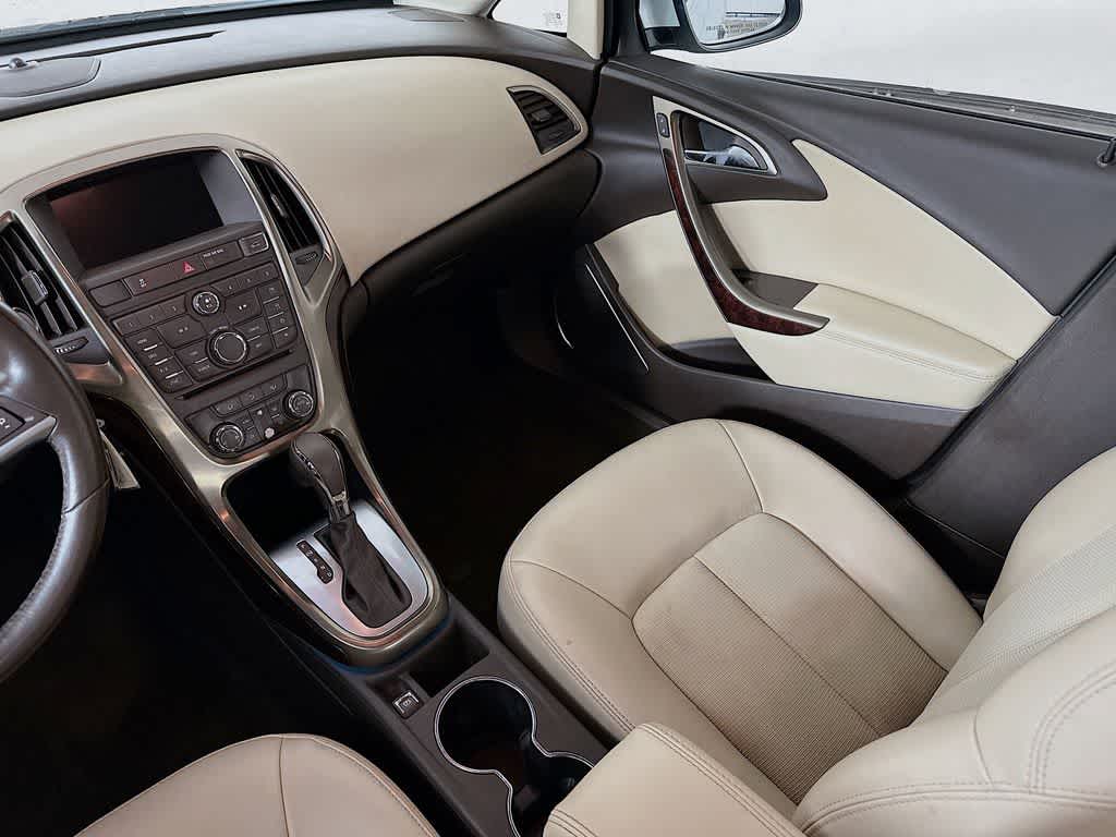 Buick Verano Base 2016