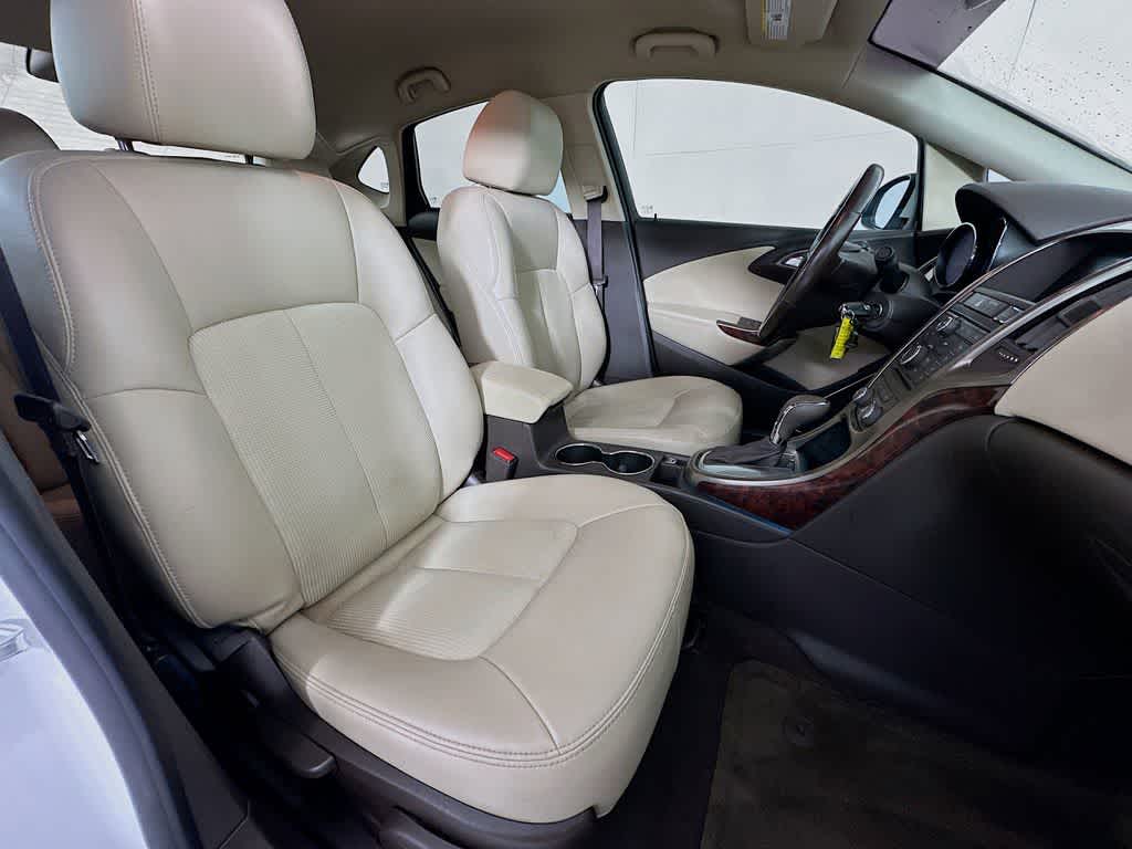 Buick Verano Base 2016
