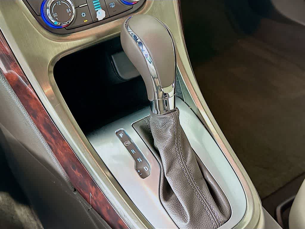 Buick Verano Base 2016