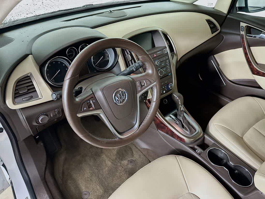 Buick Verano Base 2016