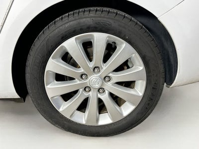 Buick Verano Base 2016