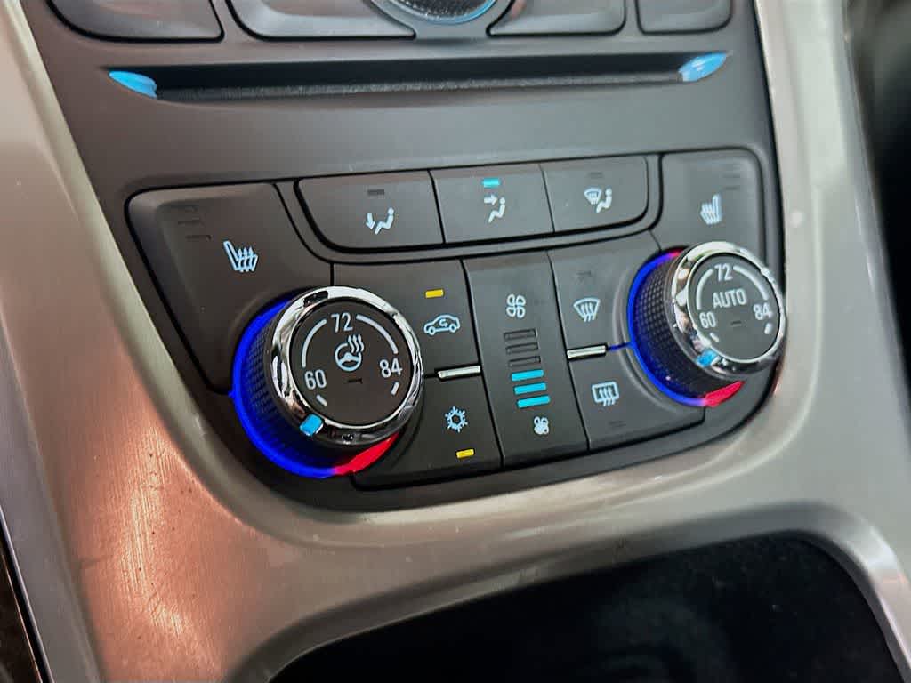 Grupo de cuero del Buick Verano 2014