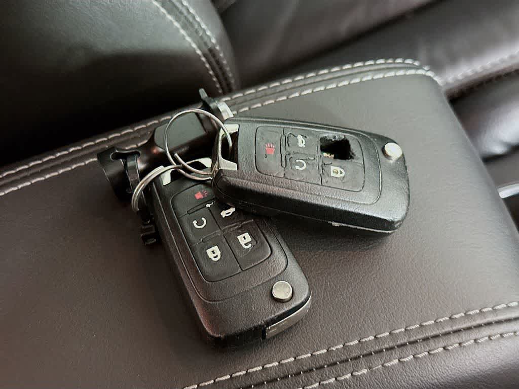 Grupo de cuero del Buick Verano 2014