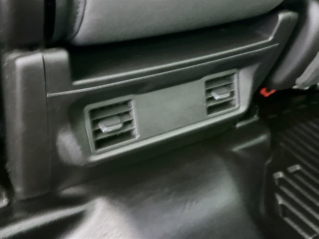 2023 Chevrolet Silverado 2500HD Camión de Trabajo