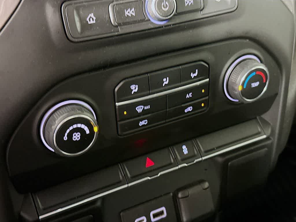 2023 Chevrolet Silverado 2500HD Camión de Trabajo