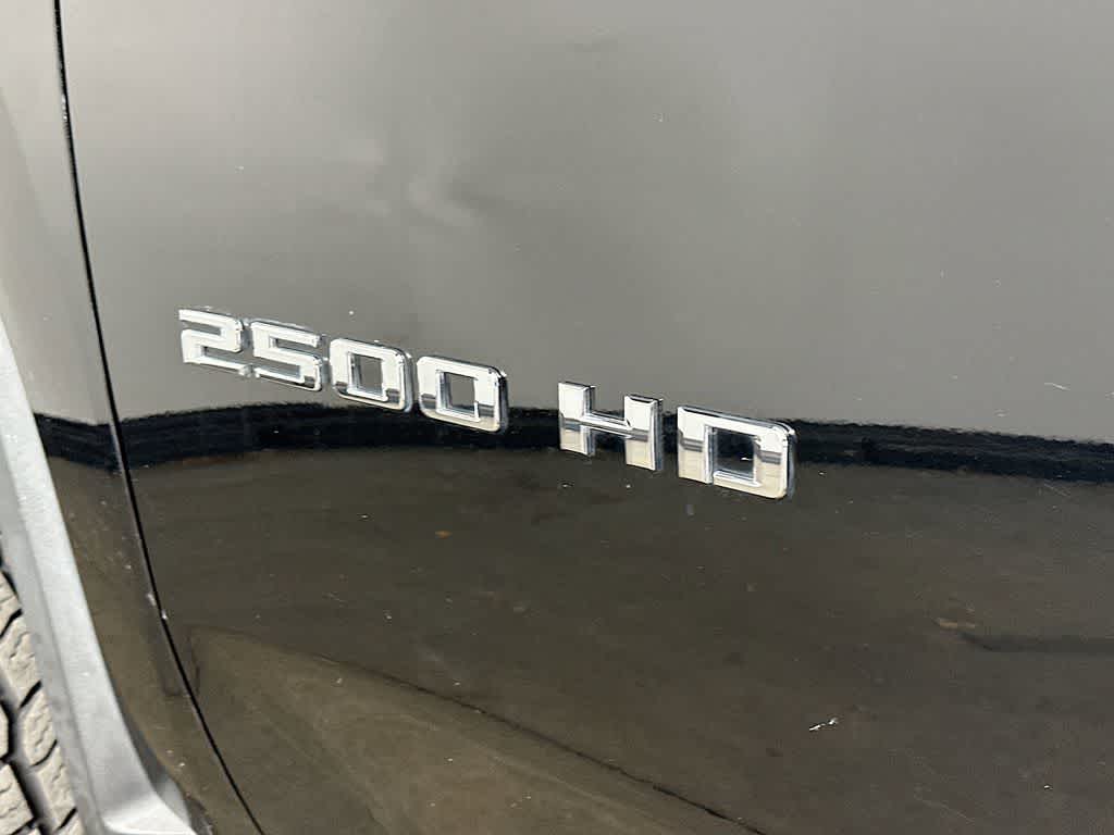 2023 Chevrolet Silverado 2500HD Camión de Trabajo