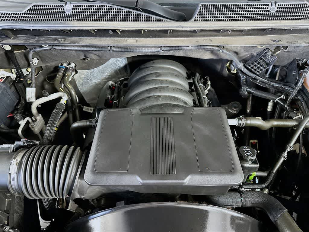 2023 Chevrolet Silverado 2500HD Camión de Trabajo