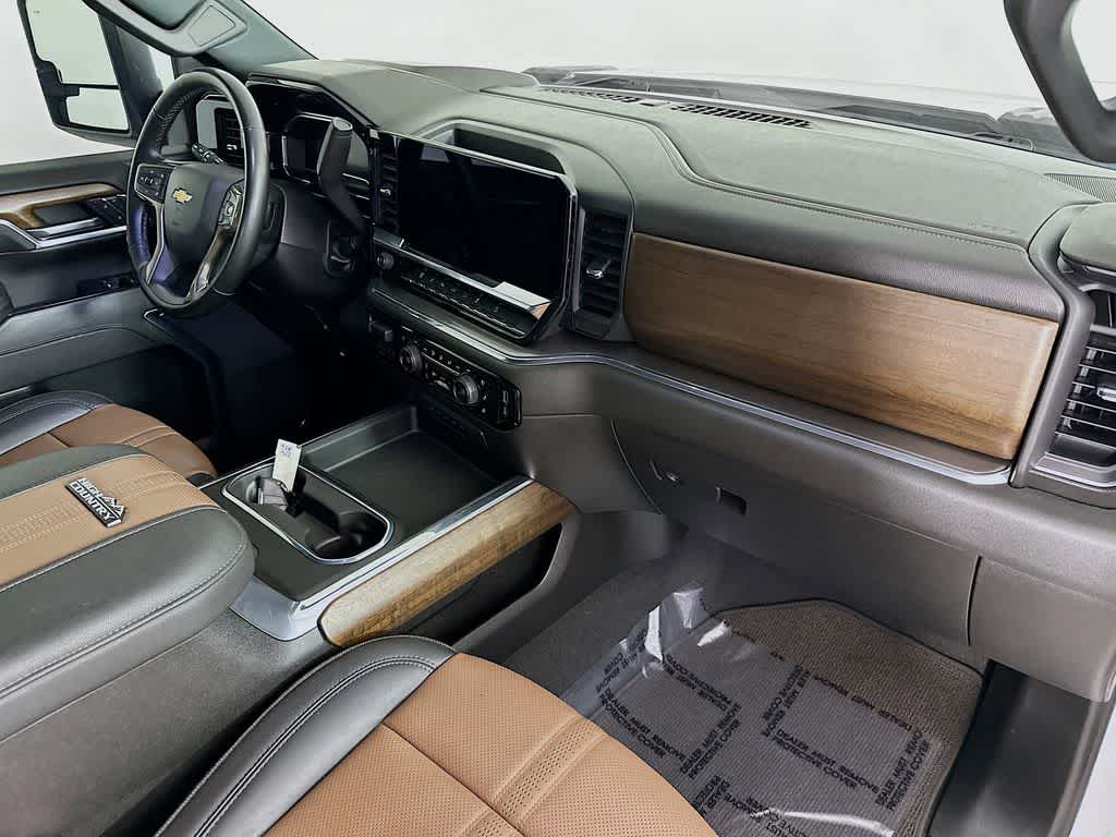 Chevrolet Silverado 3500HD High Country 2024