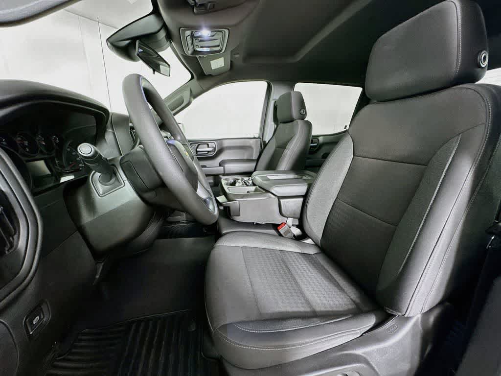 Chevrolet Silverado 1500 Custom 2023