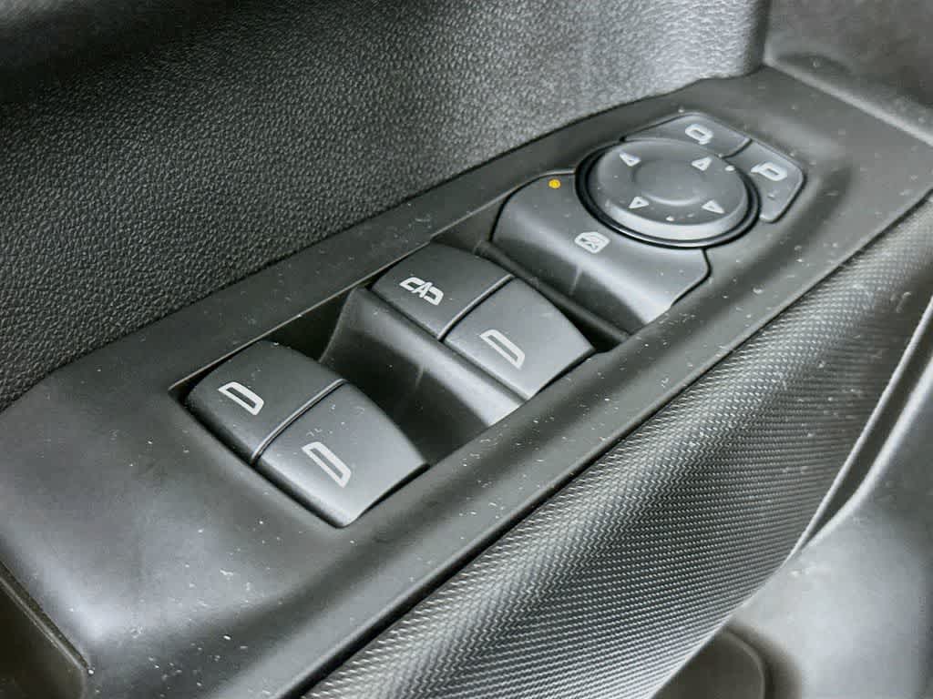 Chevrolet Silverado 1500 Custom 2023