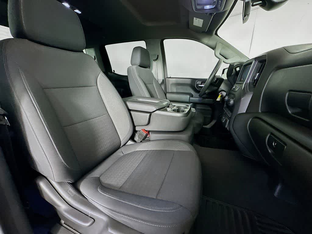 Chevrolet Silverado 1500 LTD Custom 2022