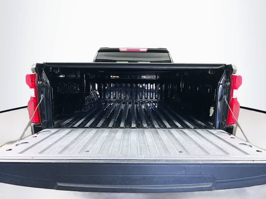 Chevrolet Silverado 1500 LTD Custom 2022