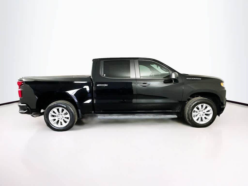 Chevrolet Silverado 1500 LTD Custom 2022
