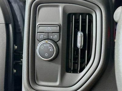 Chevrolet Silverado 1500 LTD Custom 2022