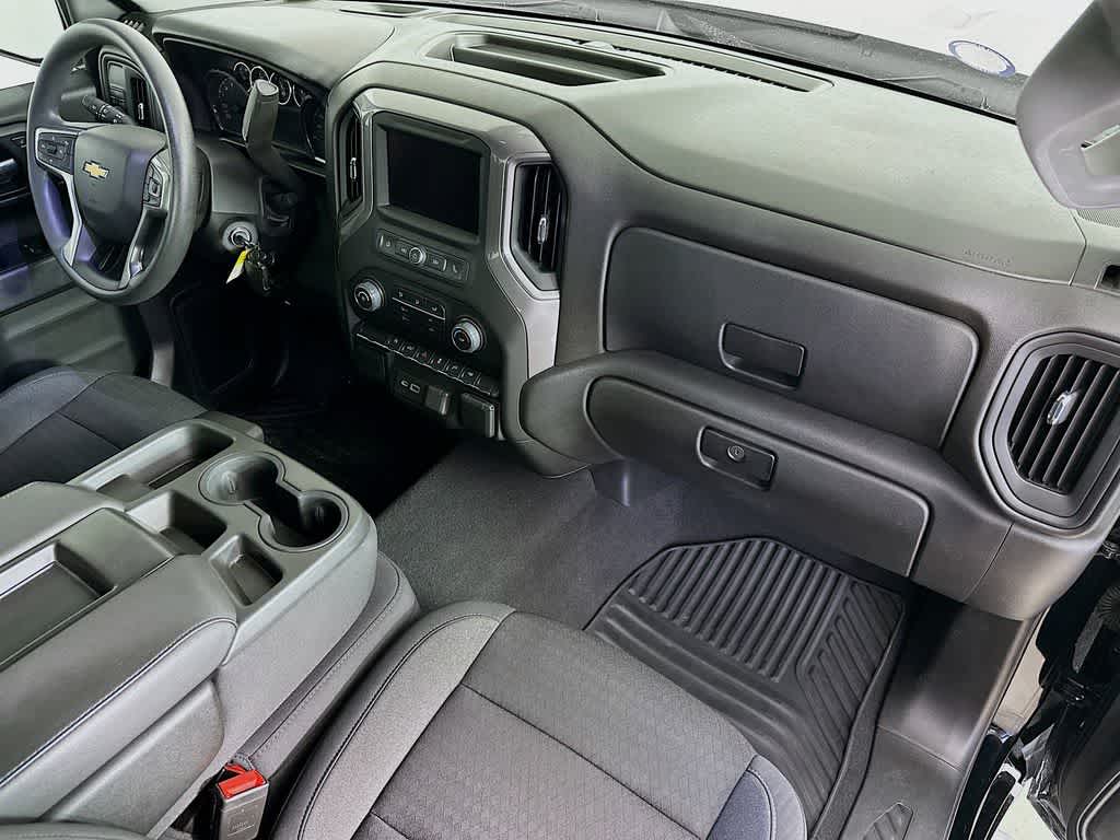 Chevrolet Silverado 1500 LTD Custom 2022