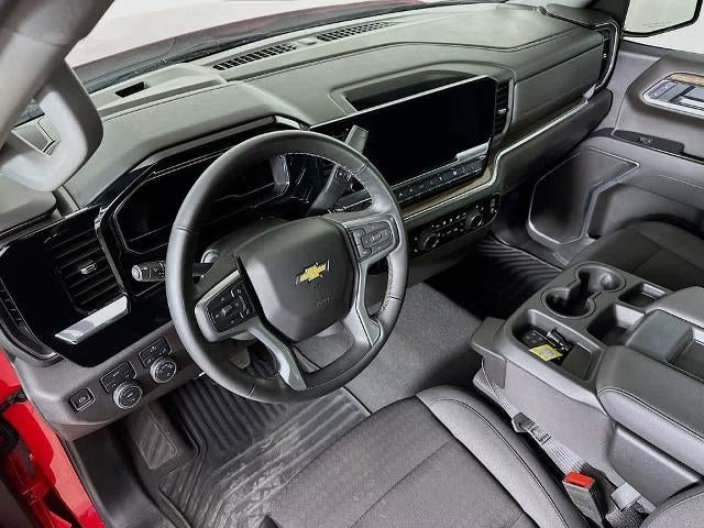 Chevrolet Silverado 1500 LT 2025