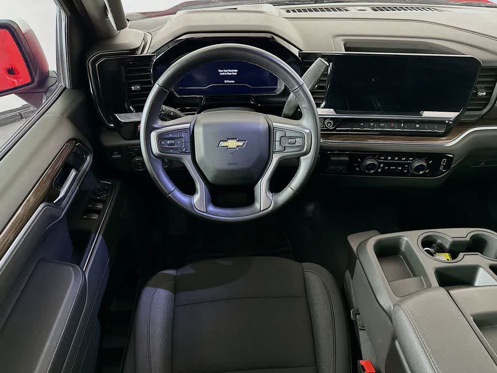 Chevrolet Silverado 1500 LT 2025