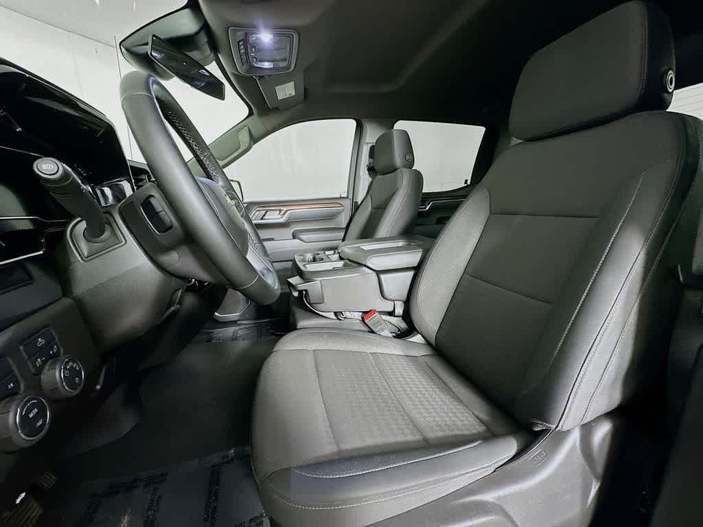 Chevrolet Silverado 1500 LT 2025