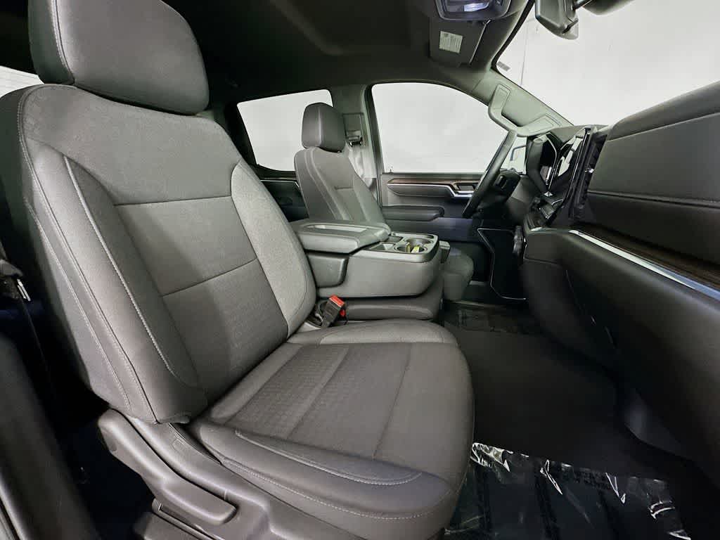 Chevrolet Silverado 1500 LT 2025