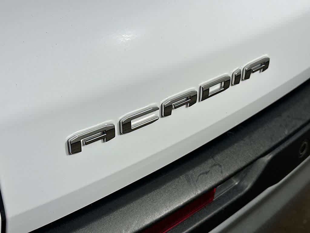 2025 GMC Acadia FWD Elevation