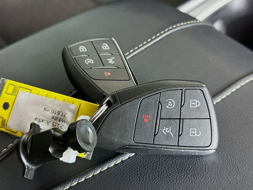 2025 GMC Acadia AWD Elevation