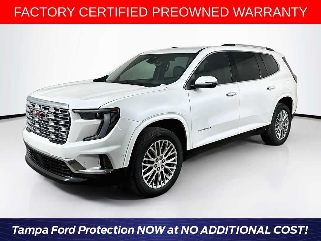GMC Acadia Denali con tracción total (AWD) 2024