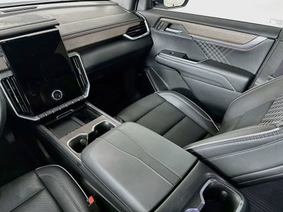 GMC Acadia Denali con tracción total (AWD) 2024