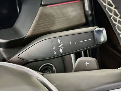 GMC Acadia Denali con tracción total (AWD) 2024