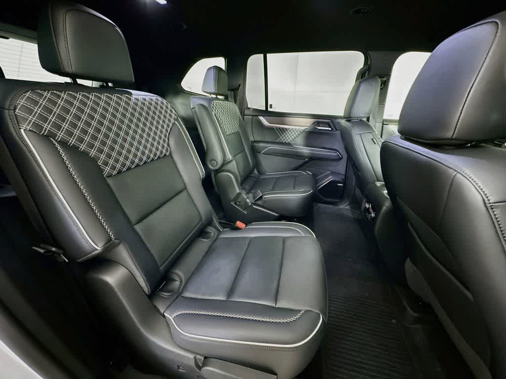 GMC Acadia Denali con tracción total (AWD) 2024