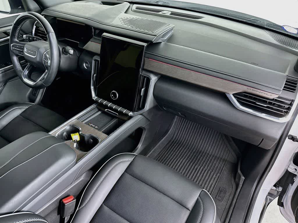 GMC Acadia Denali con tracción total (AWD) 2024
