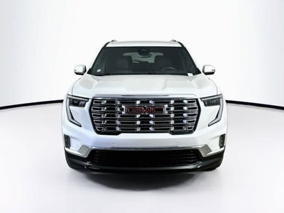 GMC Acadia Denali con tracción total (AWD) 2024