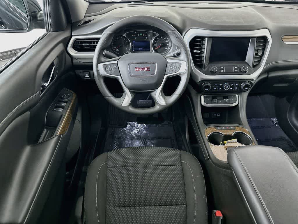 GMC Acadia SLE 2023