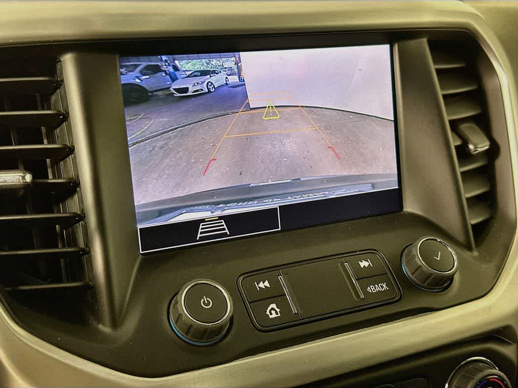 GMC Acadia SLE 2023