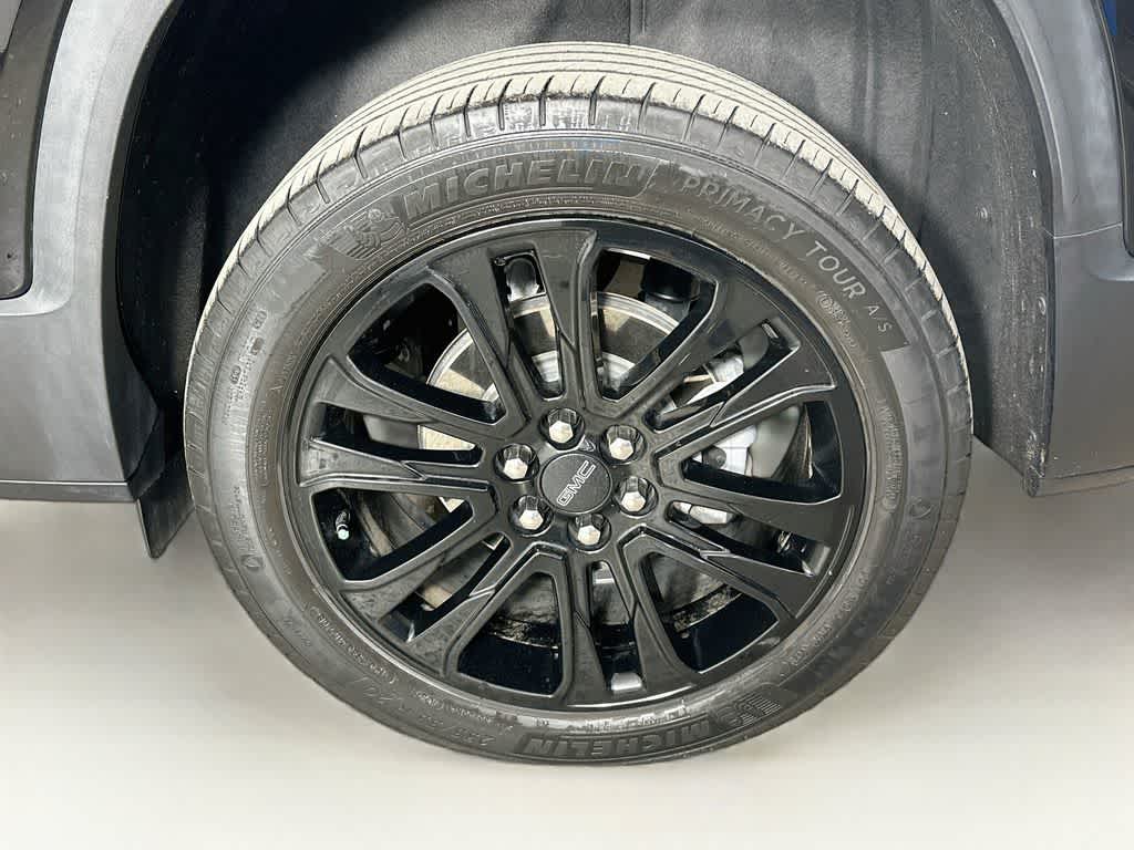 GMC Acadia SLE 2023