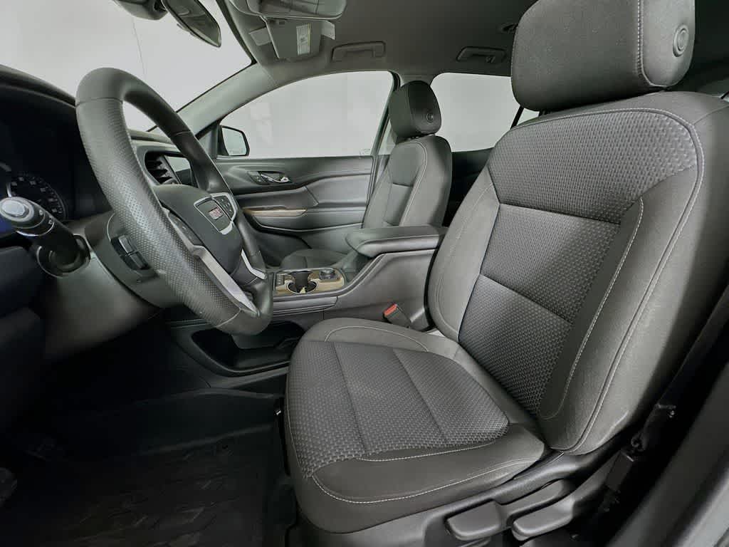 GMC Acadia SLE 2023