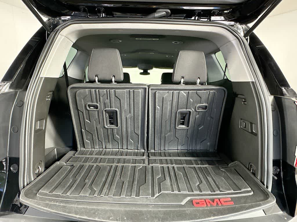 GMC Acadia SLE 2023