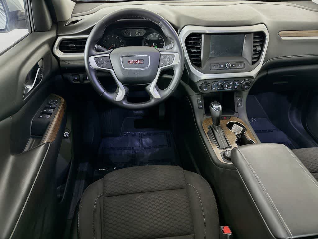 GMC Acadia SLE 2017