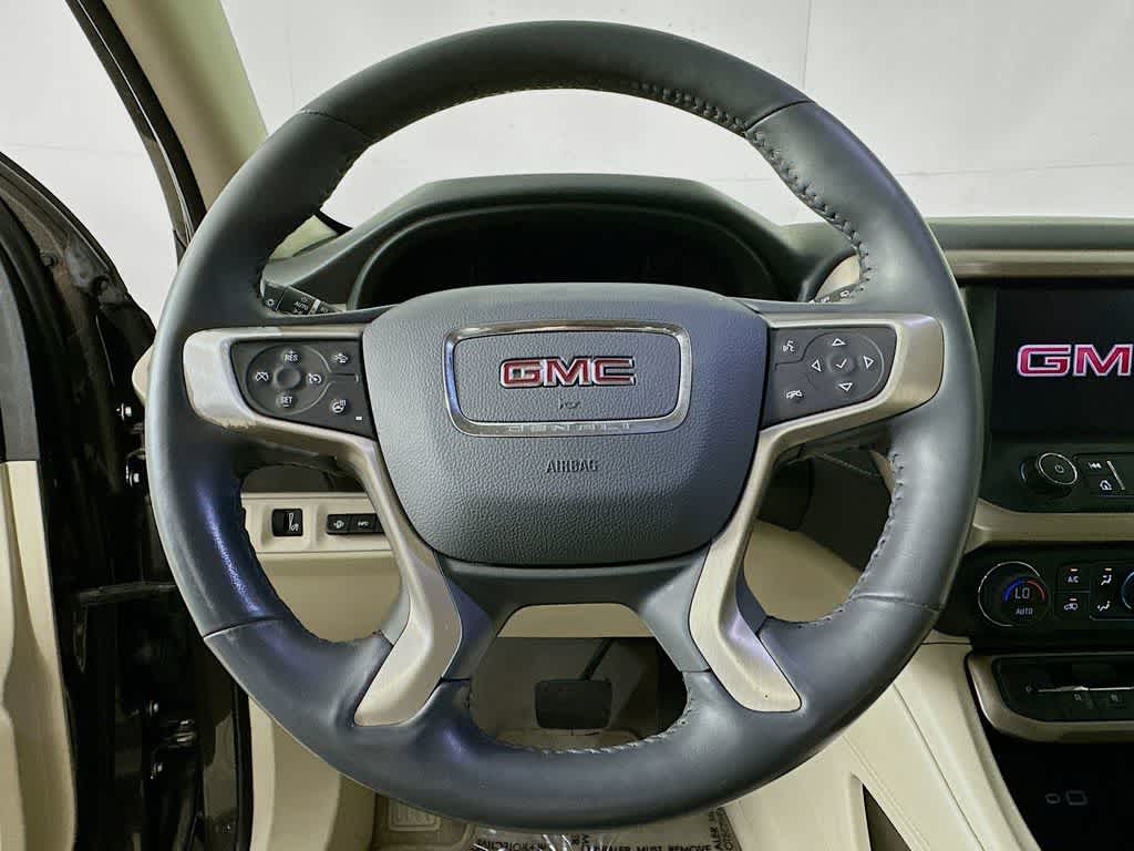 GMC Acadia Denali 2020